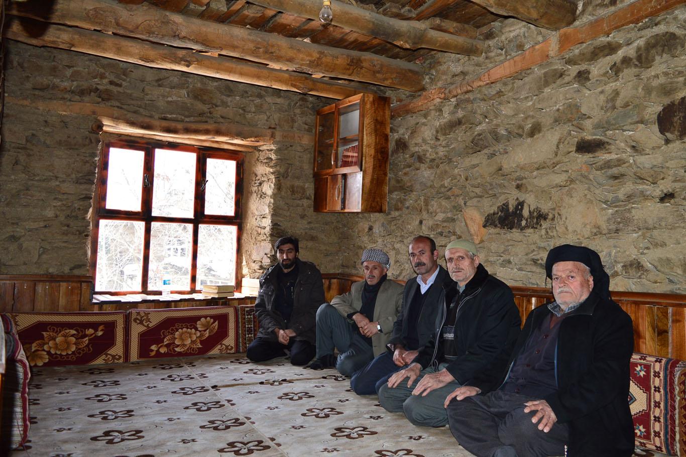 Nurs köyü sakinlerinin dilinden Bediüzzaman Said-i Nursi Nurs köyü sakinlerinin dilinden Bediüzzaman Said-i Nursi